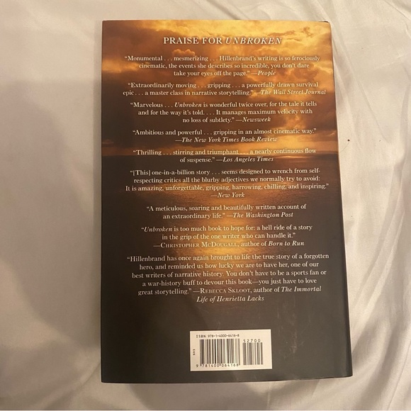 BNWT Unbroken hardcover book by Laura Hillenbrand - Picture 5 of 6
